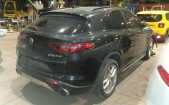 SUVs Alfa Romeo Stelvio, Ti Sport 2018 Stelvio 2018 Czarny