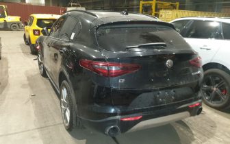 SUVs Alfa Romeo Stelvio, Ti Sport 2018 Stelvio 2018 Czarny