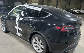 SUVs Tesla Model Y  2023 Black