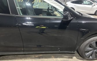 SUVs Tesla Model Y  2023 Black