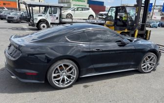Coupet Ford Mustang 2019 Black